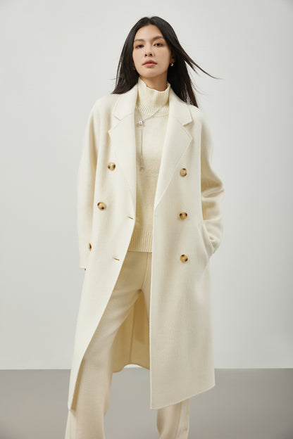 Manteau long en laine, soie et poil de chameau