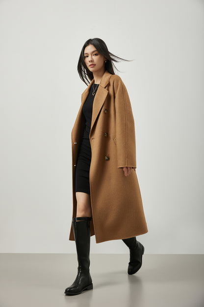 Manteau long en laine, soie et poil de chameau