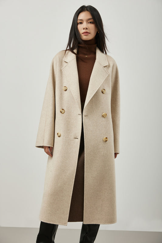 Manteau long en laine, soie et poil de chameau