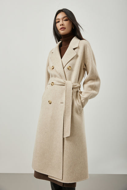 Manteau long en laine, soie et poil de chameau
