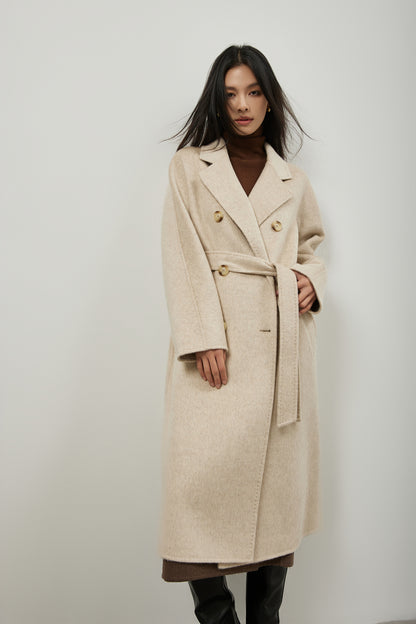 Manteau long en laine, soie et poil de chameau