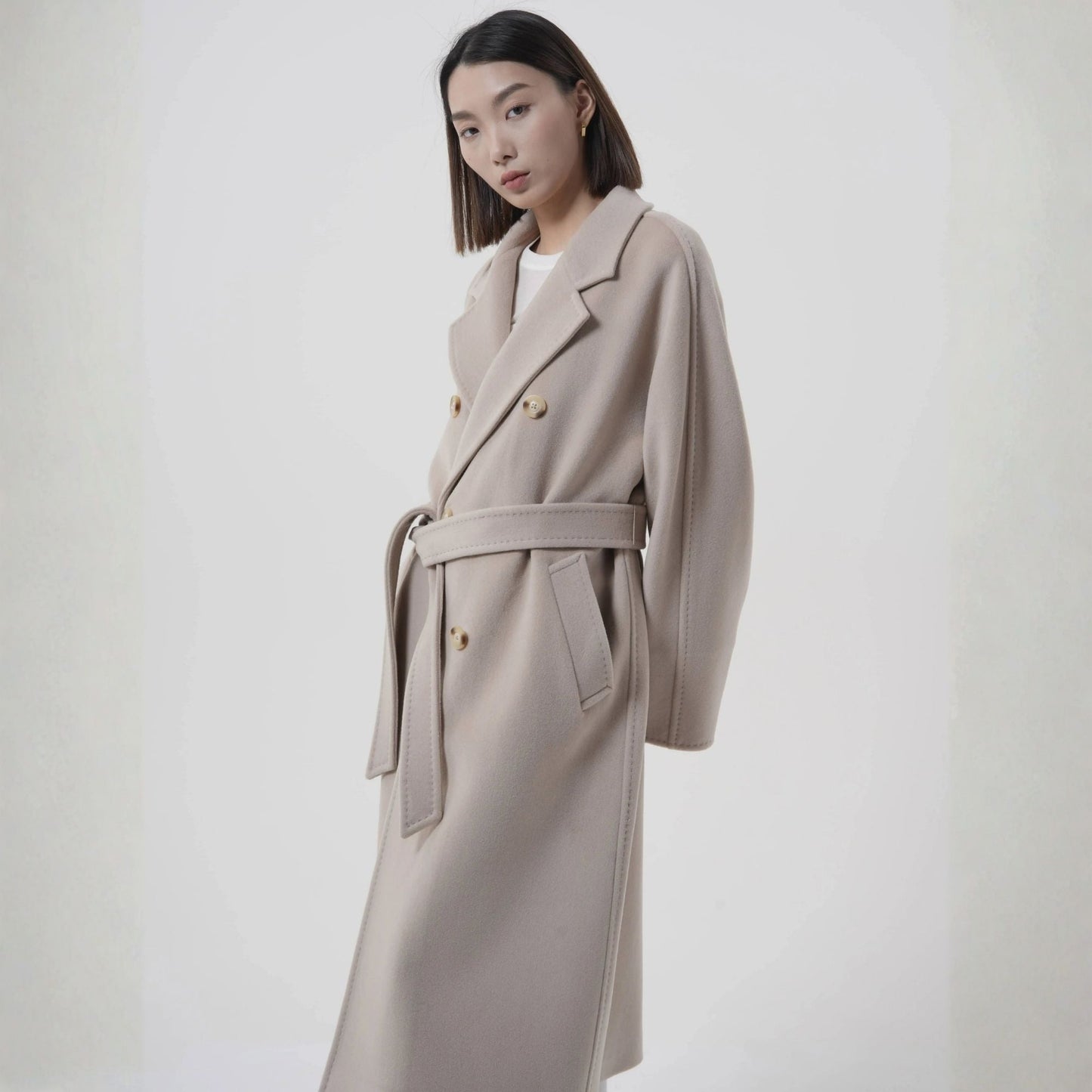 Manteau long laine cachemire beige hiver 2026 mode luxe