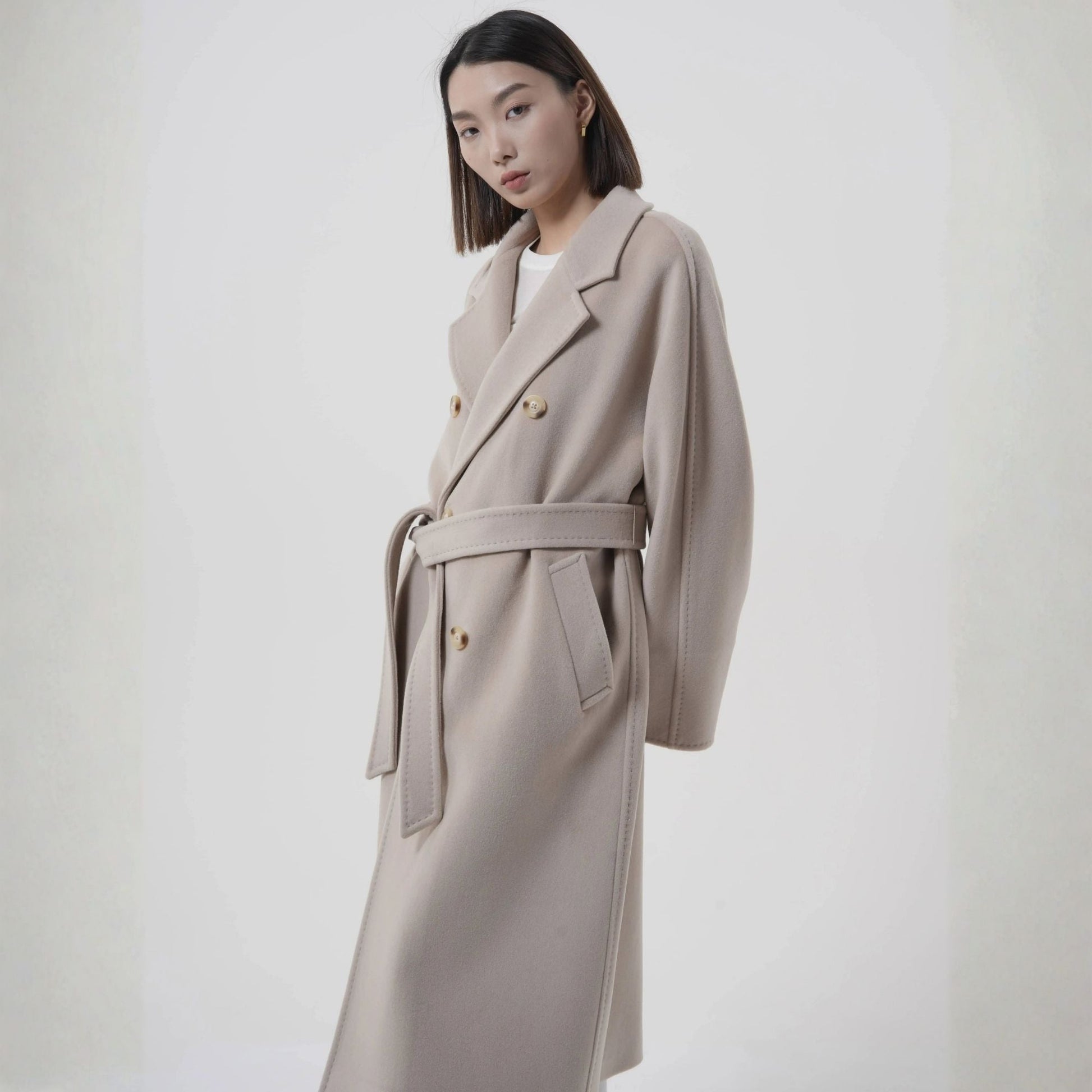 Manteau long laine cachemire beige hiver 2026 mode luxe
